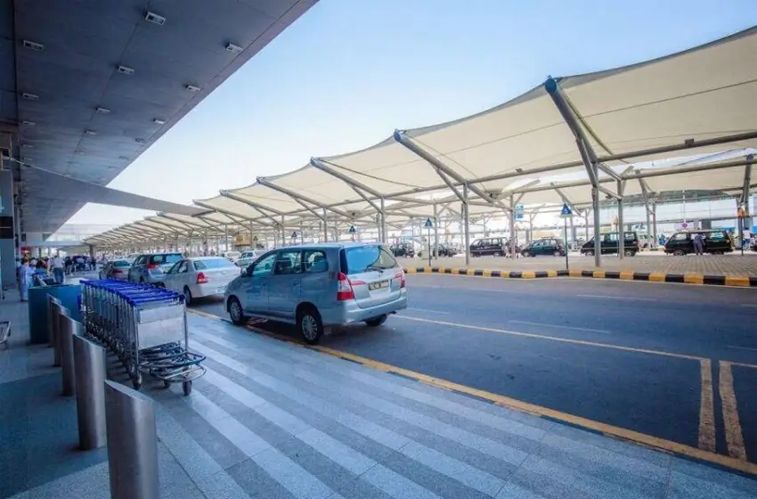 Delhi Airport to Jaipur by Private Car