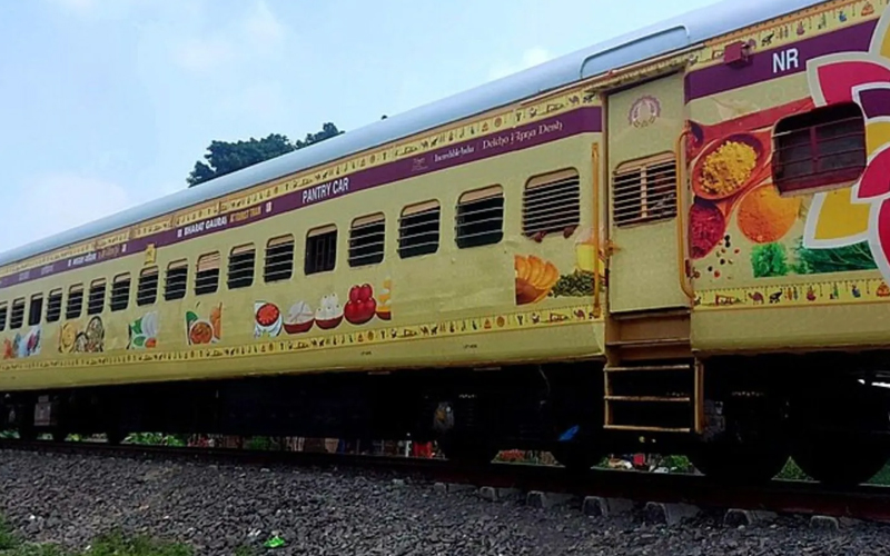 Confused between Indian rail journeys and private car tours? Discover pros & cons of trains vs cars in India for foreign tourists to plan the safest and most comfortable trip.