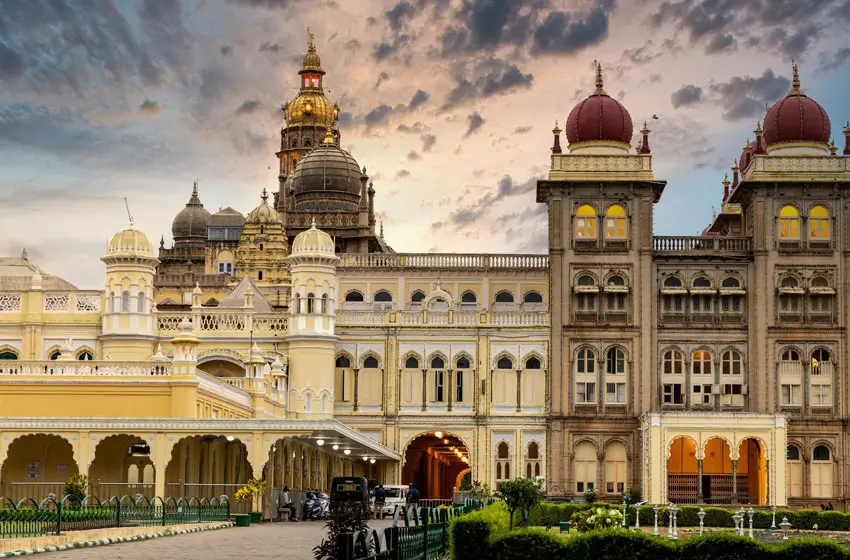 Mysore Palace Tour by Private Car