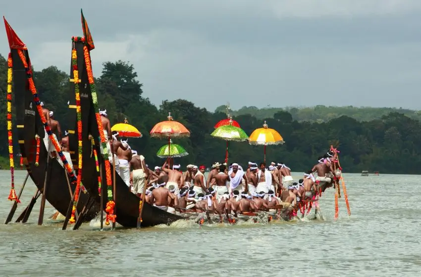 Onam Festival Kerala - Boat Races, Food & Culture Travel Guide
