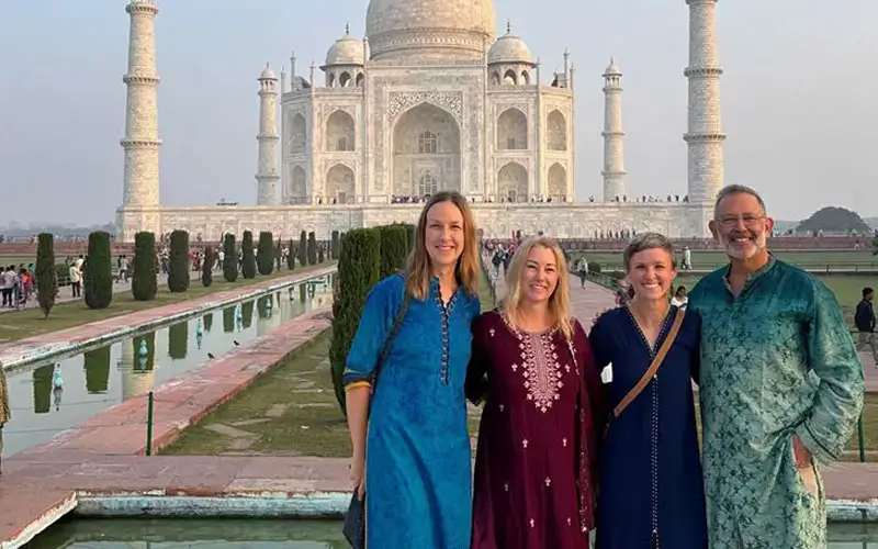 Same Day Taj Mahal Tour by Car from Delhi – Timings, Routes & Traveller Guide