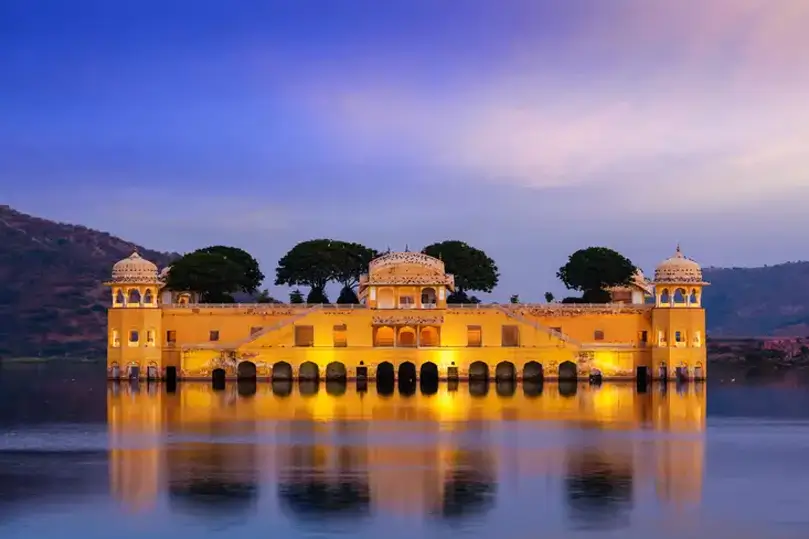 Top Destinations to Visit in India with a Car and Driver