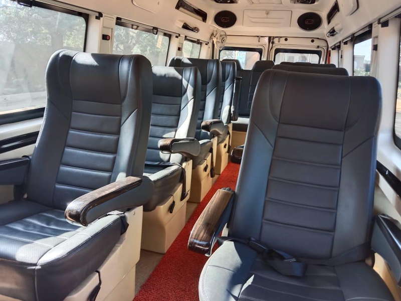 Tempo 9 Seater