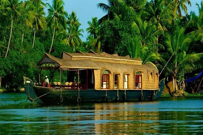 Golden Triangle and Kerala tour