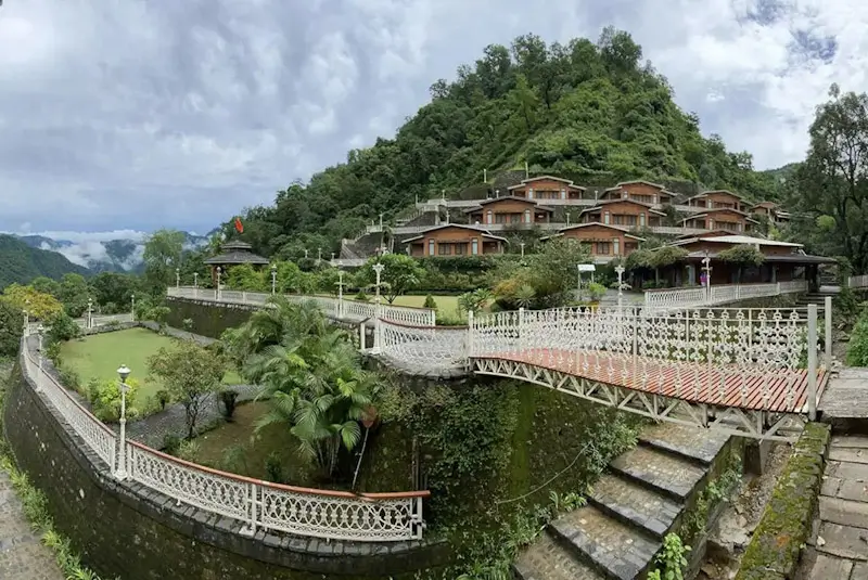 Luxury Himachal Pradesh Mountain Retreat