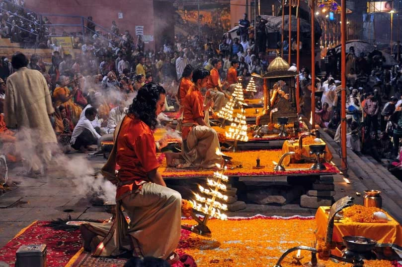 Luxury Rajasthan Tour with Khajuraho and Varanasi