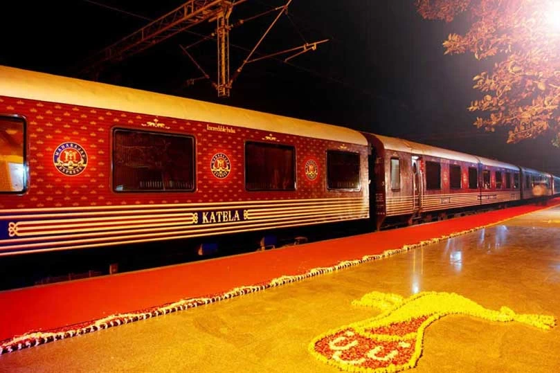 Maharajas’ Express - World's Leading Luxury Train in India