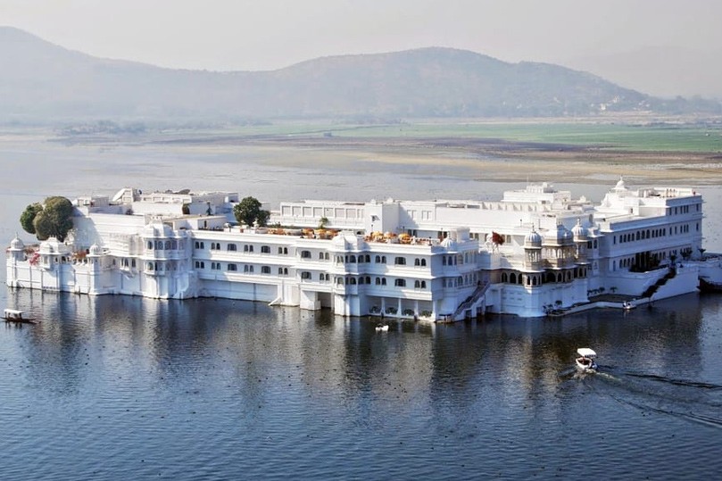 Golden Triangle Tour with Udaipur